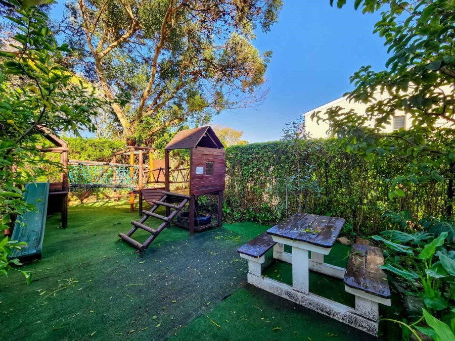 To Let 2 Bedroom Property for Rent in Rondebosch Western Cape